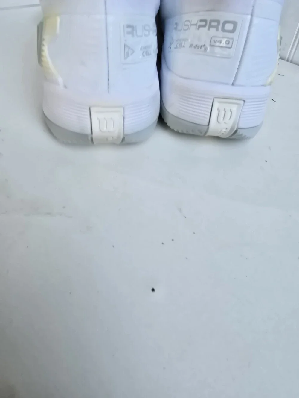 Wilson Rush Pro Ace Men’s Athletic Tennis Shoes White/Blazer/Tan Size 14